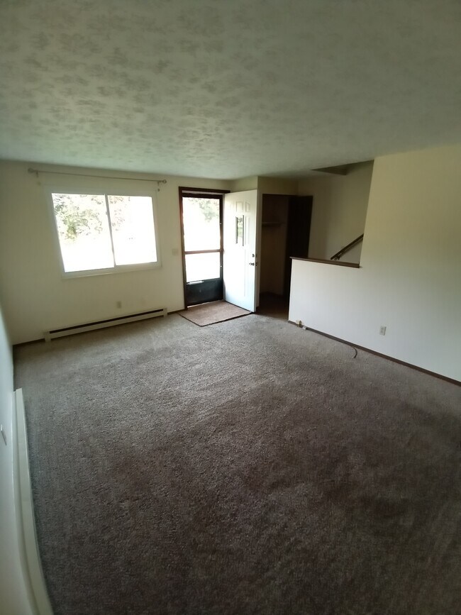 Sala de estar - 544 Park St NW