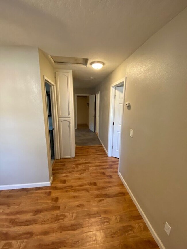 Foto del edificio - 2297 Beaumont St