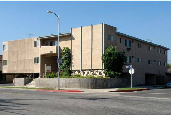 Building Photo - 6255 Fulton Ave