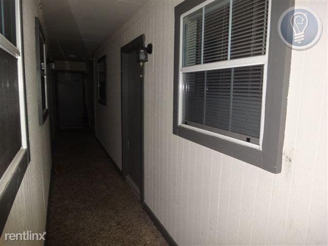Building Photo - 4413 Speedway