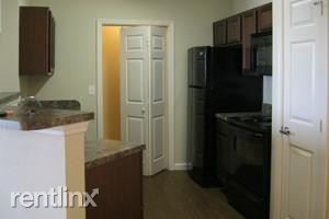 Building Photo - 10014 W Sam Houston Pky S