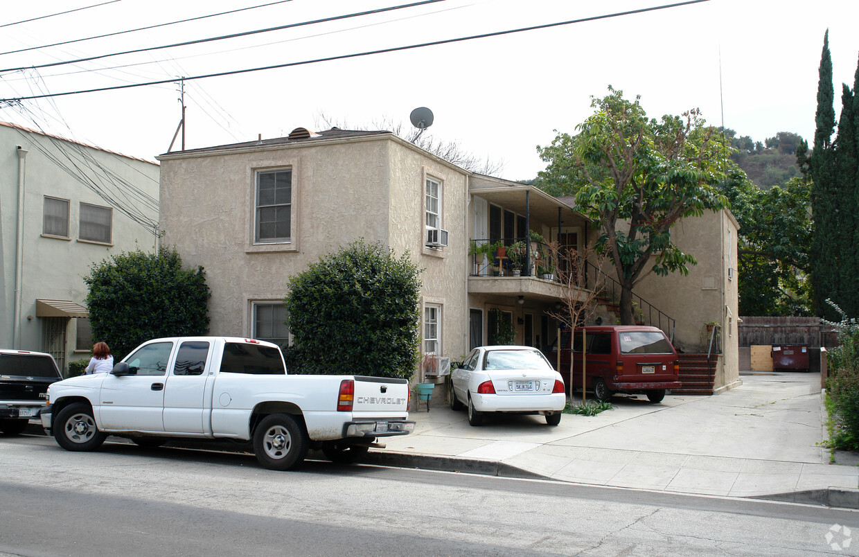 Primary Photo - 808 E Palmer Ave