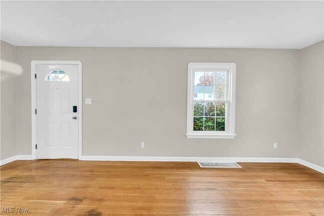 Foto del edificio - 16201 Walden Ave