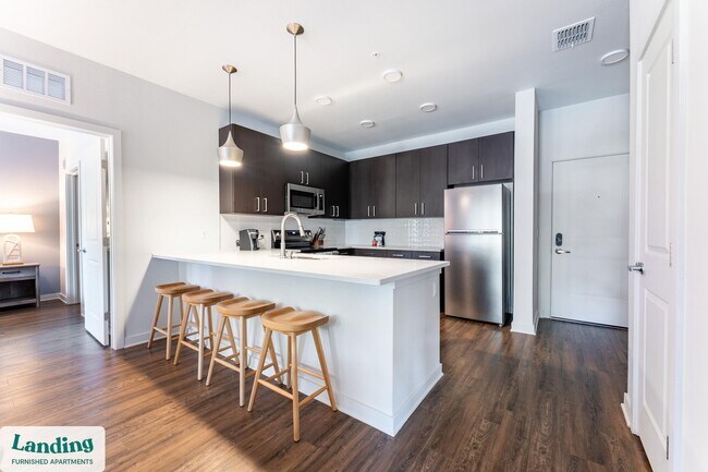 Foto del edificio - 1225 Utica Dr