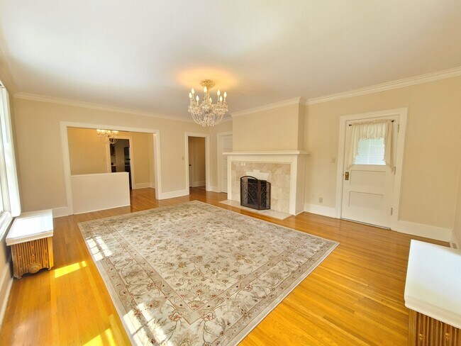 Foto del edificio - 1022 W 9th Ave