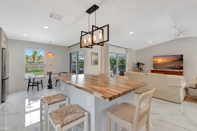 Foto del edificio - 3 br, 2 bath House - 4149 Brandon Dr