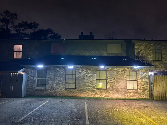 Photo - 3421 O'Neal Ln Townhome