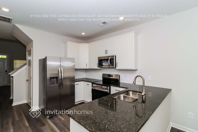 Foto del edificio - 903 Lavery Ct