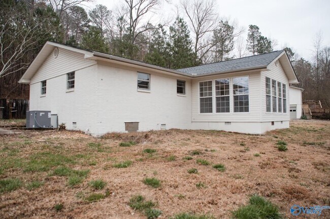 Foto del edificio - 1275 Gravel Ridge Rd