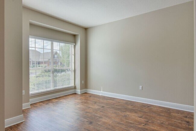 Building Photo - 5618 Gold Cup Ct