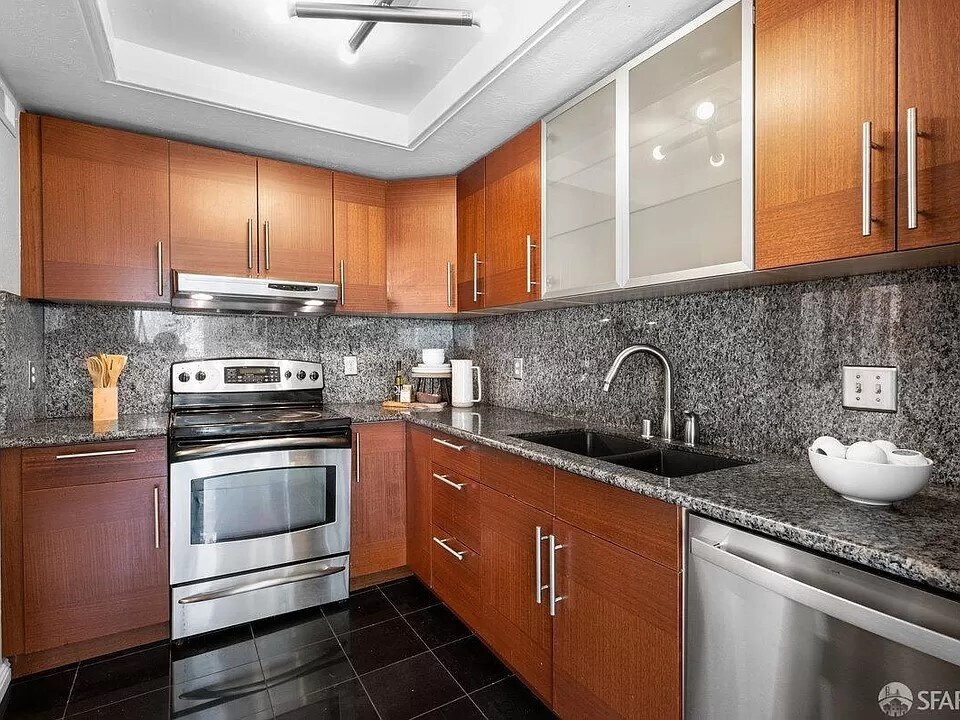Foto del edificio - 582 Chestnut St