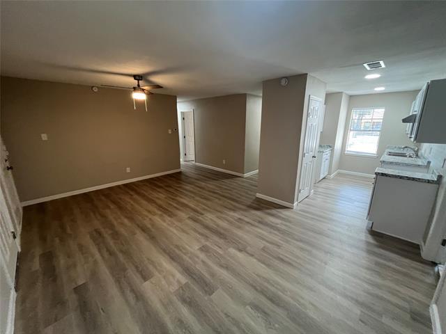 Foto del edificio - 6524 Treetop Ln