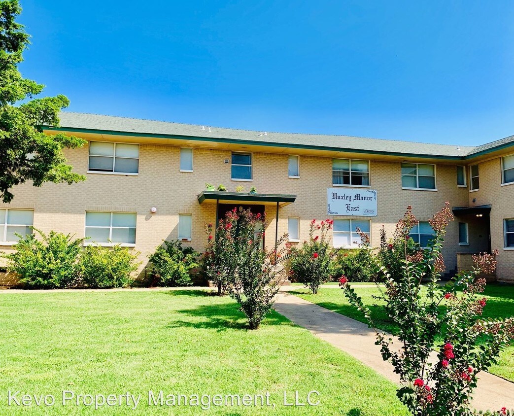 Foto principal - 839 East Dr