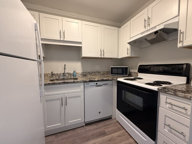 Photo - 7700 Porcher Dr Townhome