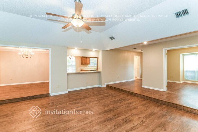 Foto del edificio - 5140 Harbor Point Cir