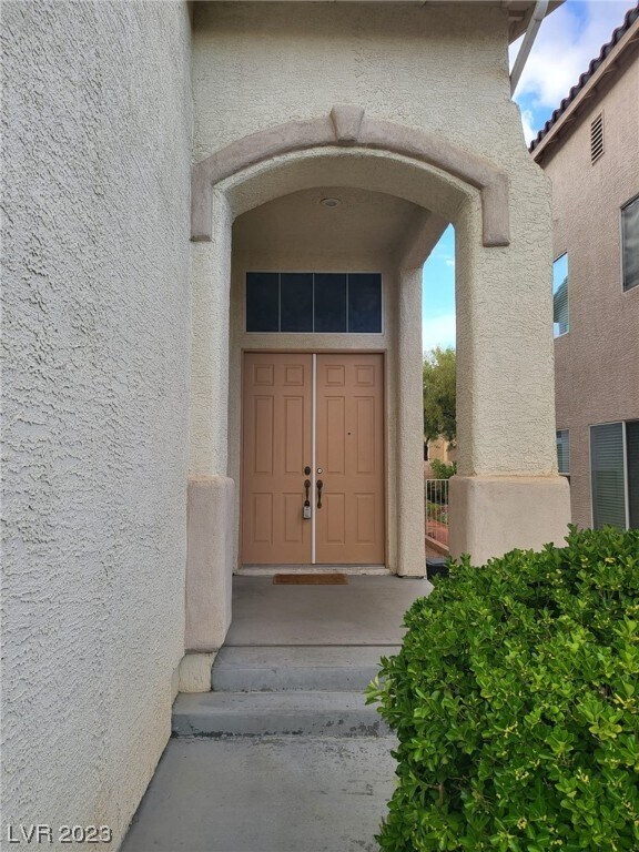 Foto del edificio - 8216 Azure Shores Ct