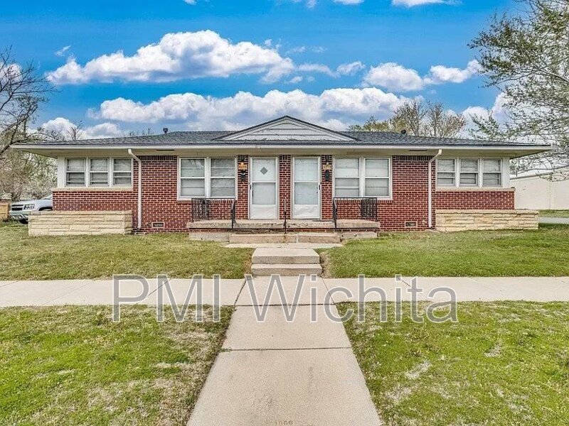 Foto principal - 6216 E Lincoln St