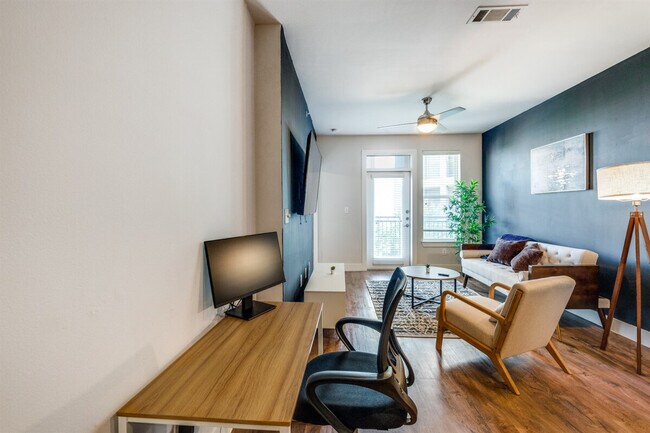 Building Photo - 415 Blue Star Pl