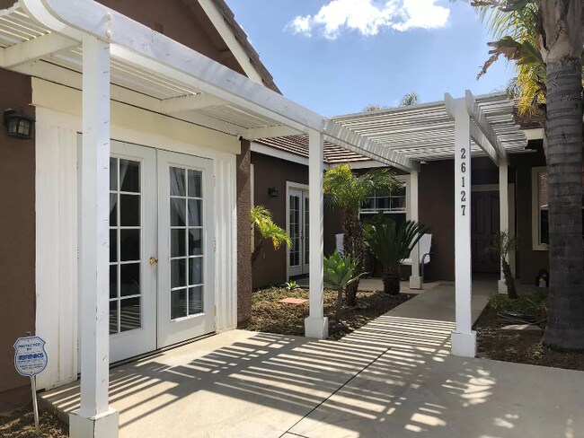 Foto del edificio - 26127 Shady Glen St