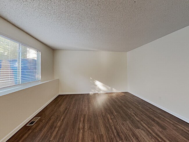 Building Photo - 2229 Deer Trail Creek Drive