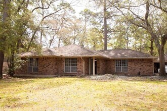 Building Photo - 1918 Crystal Springs Dr