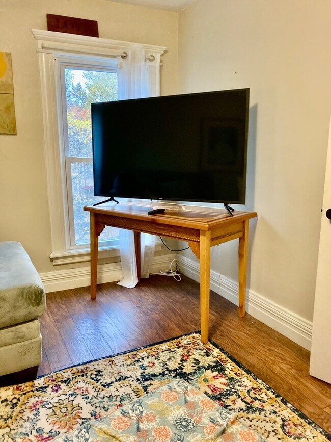 Foto del edificio - 2 Bedroom Duplex in Rochester