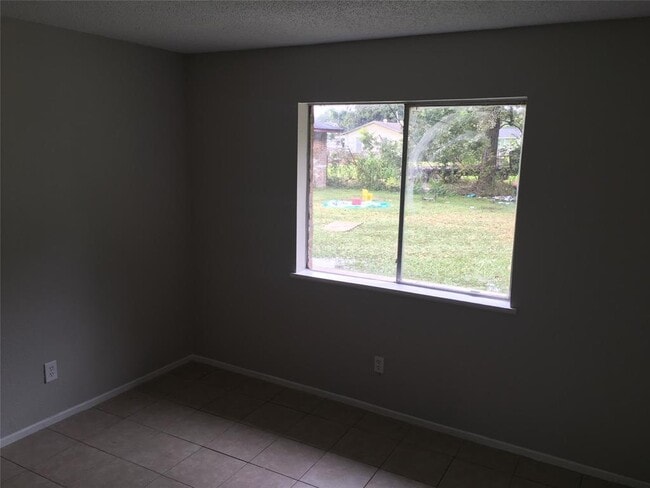 Building Photo - 6514 De Priest St