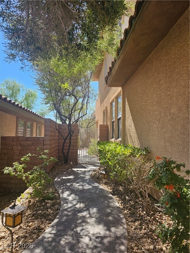 Foto del edificio - 11081 Village Ridge Ln