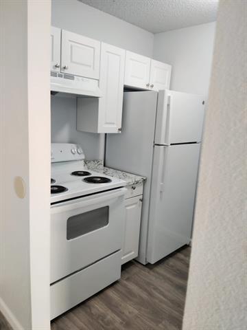 Foto del edificio - 8127 Stonehurst St