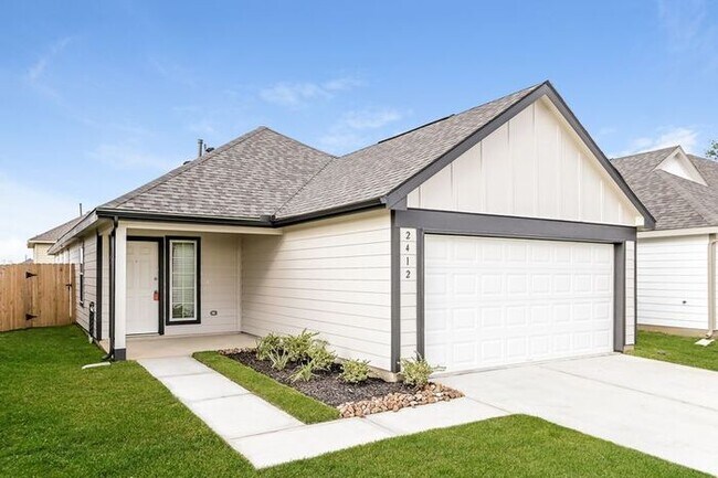 Building Photo - 2412 Carp Dr