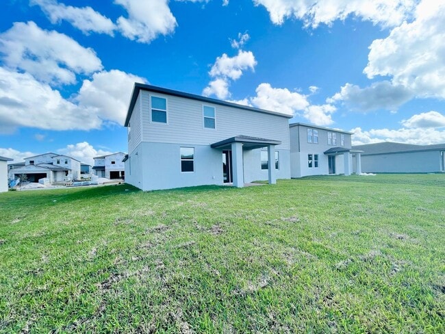 Building Photo - Home in St Cloud for Rent