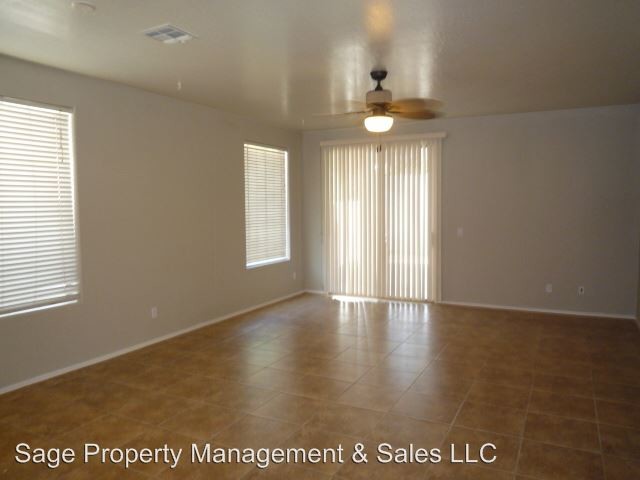 Foto del edificio - 3 br, 2 bath House - 1018 E. Susan Ln