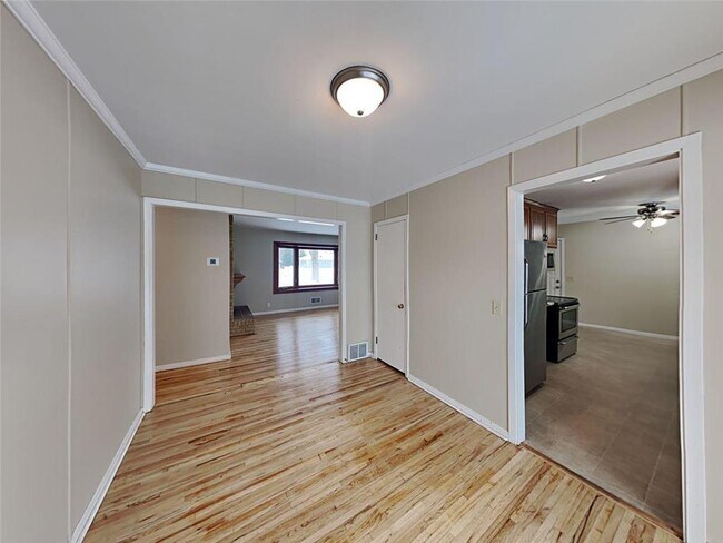 Foto del edificio - 8112 Upton Ave S