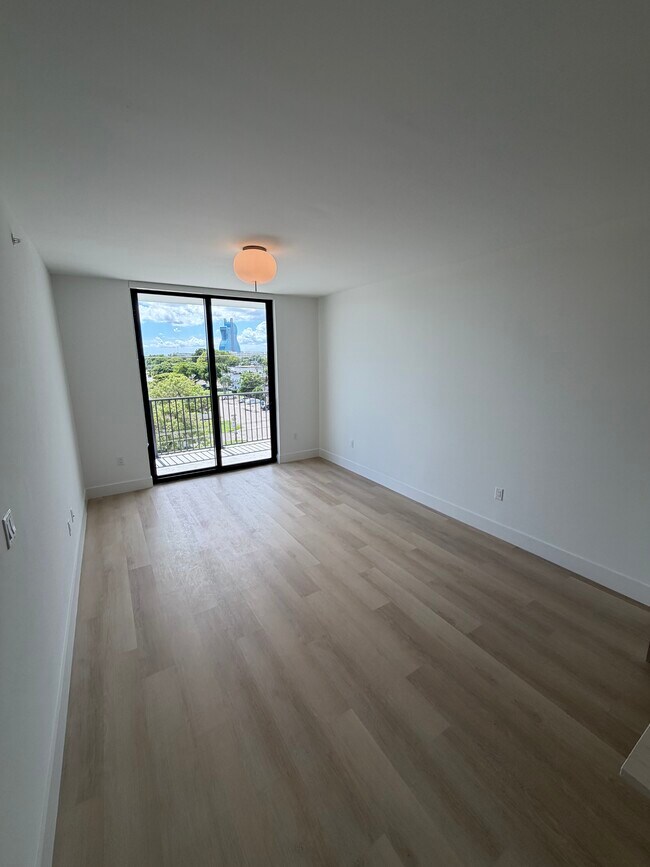 Foto del edificio - 2128 Taylor St