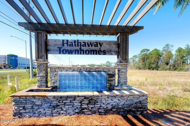 Foto del edificio - 7560 Shadow Lake Dr