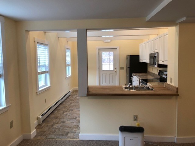 Building Photo - 27 Ashuelot St