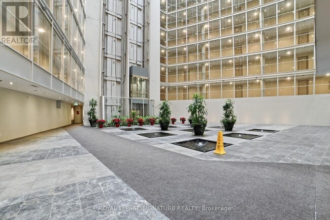 Building Photo - 650 Queens Quay W