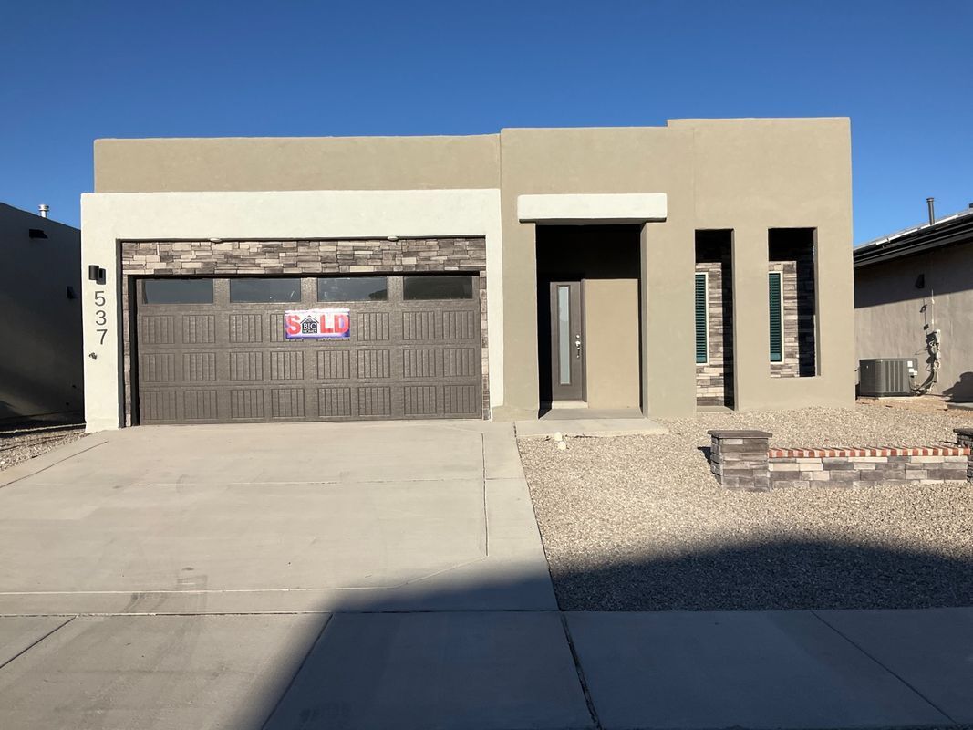 Foto principal - 537 Paseo Dulce Ave