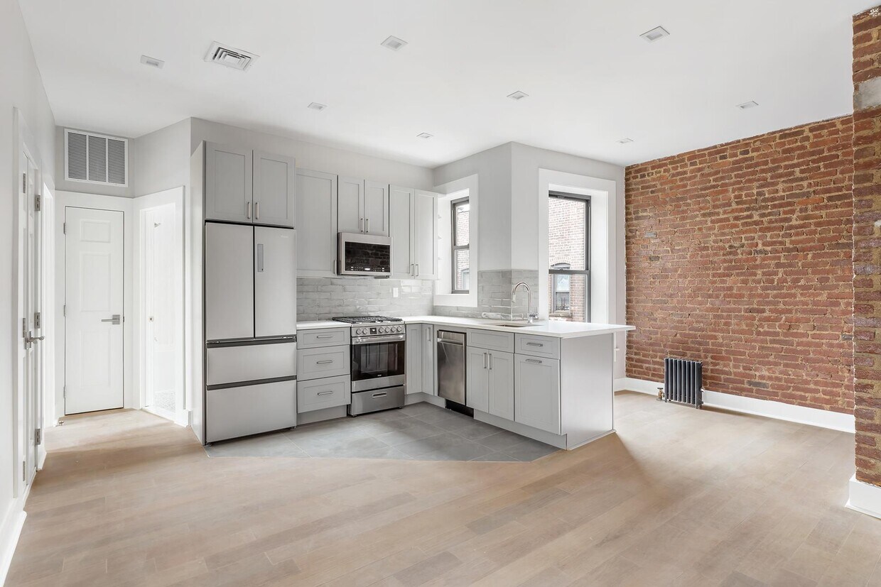 45 Argyle Rd Unit 4C, Brooklyn, NY 11218 Room for Rent in Brooklyn, NY