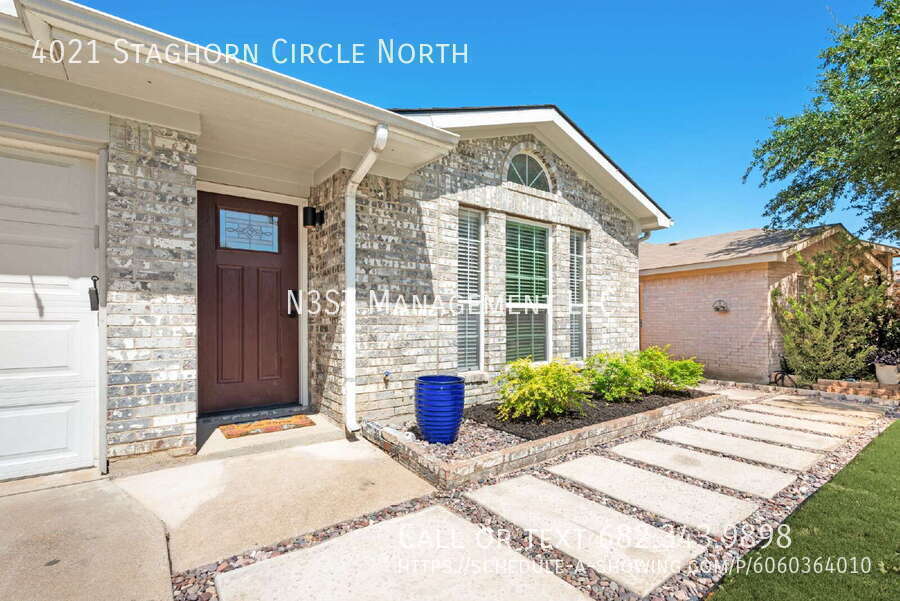 Photo - 4021 Staghorn Circle North-