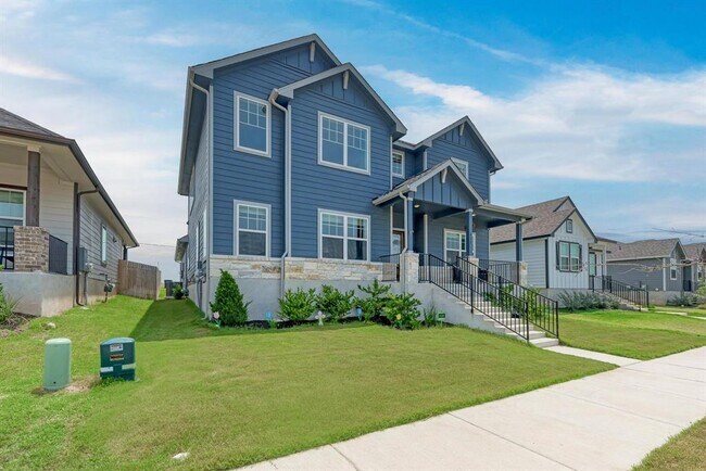 Building Photo - 411 Ravens Crst Dr