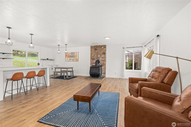 Foto del edificio - 1346 3rd St
