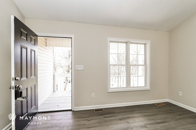 Building Photo - 345 Wingo St