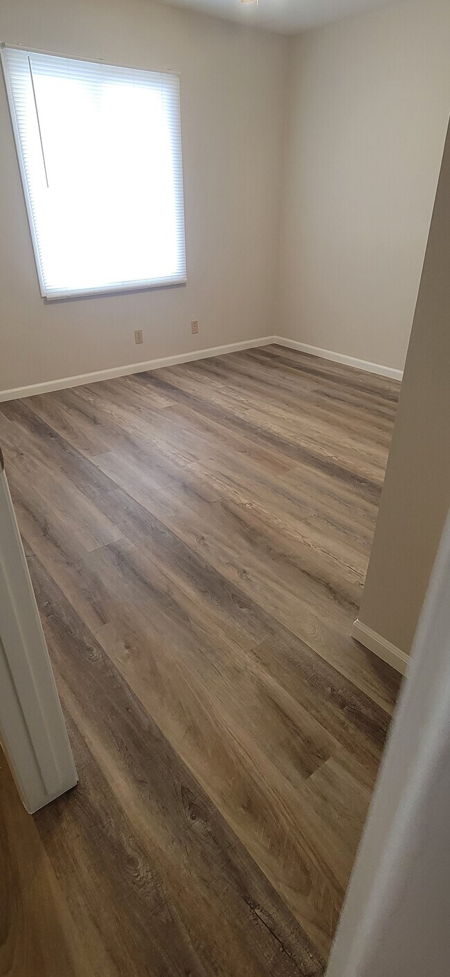 Foto del edificio - 2080 NW Hickory Ln