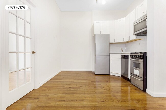 Foto del edificio - 305 E 56th St