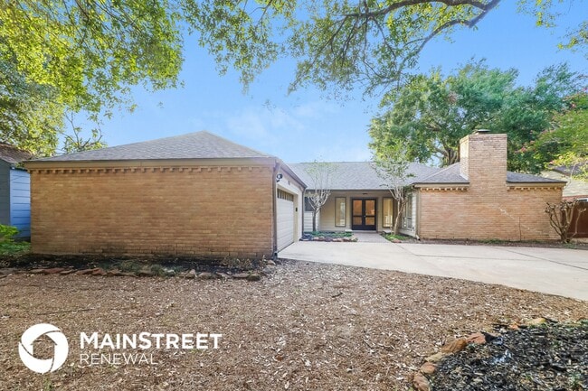 Building Photo - 4515 Sylvan Glen Dr