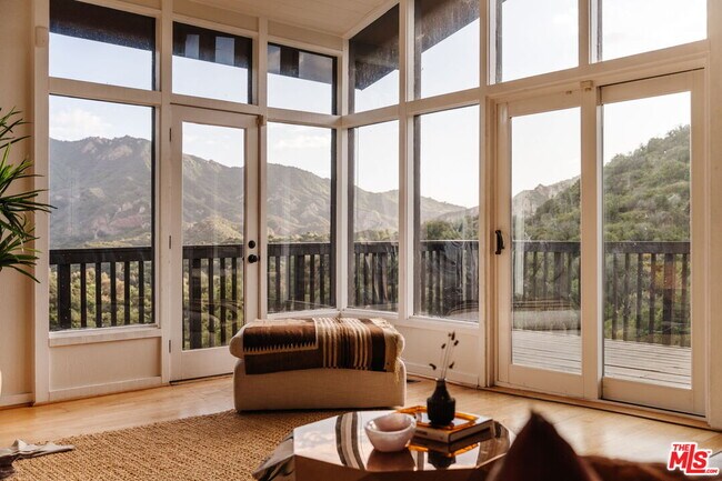 Building Photo - 2239 Topanga Skyline Dr