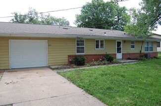 Building Photo - 5001 W Hughes St