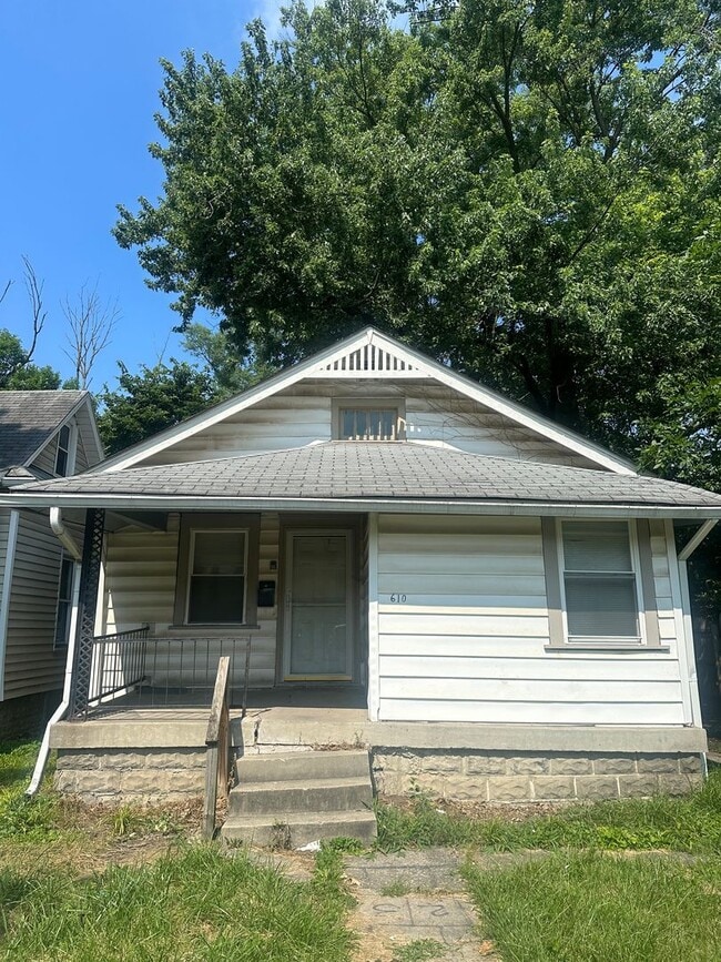 Building Photo - 610 N Linwood Ave