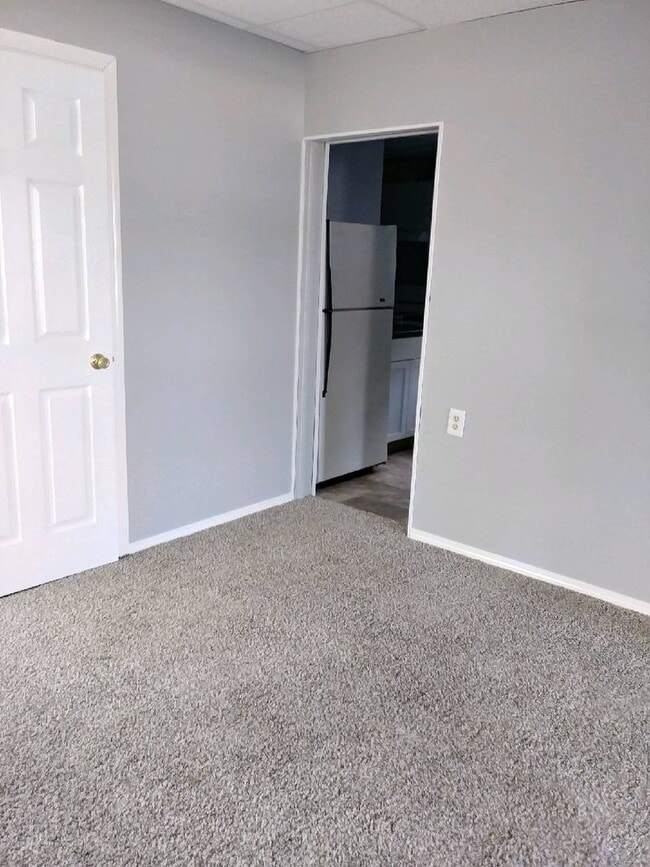 Foto del edificio - 4 Bedrooms/2 Bath Home